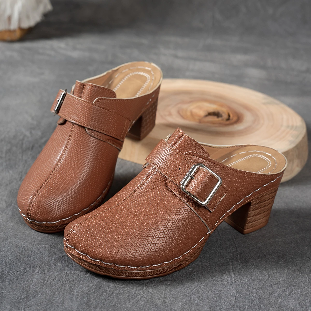 Sabots talon retro – Image 2