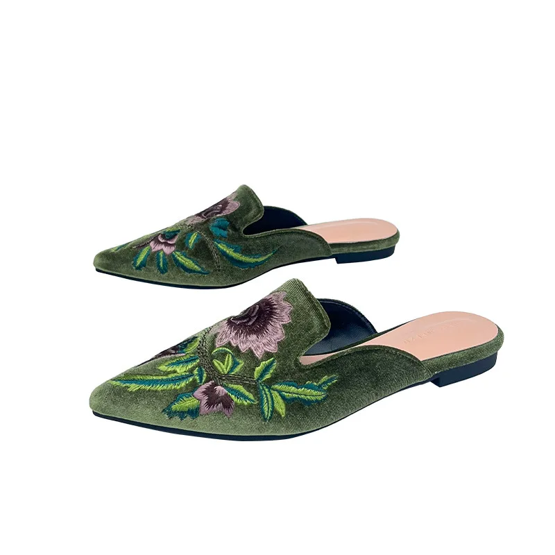 Mules Femme en Velours Brodé – Image 5